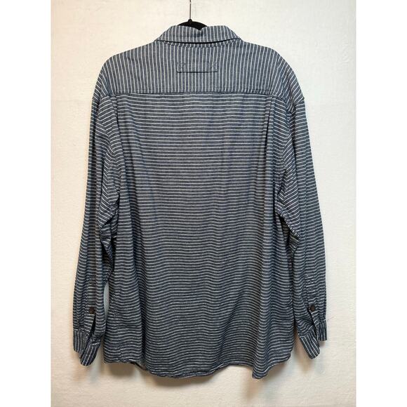 Duluth Trading Company Blue Denim Look Button Down Size 3XLT - Picture 2 of 6